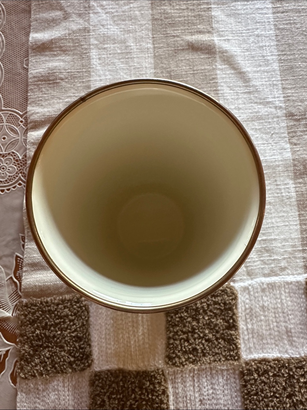 MacKenzie-Childs Cream Sterling Check Enamel Tumbler 20 oz NWT - Picture 5 of 7
